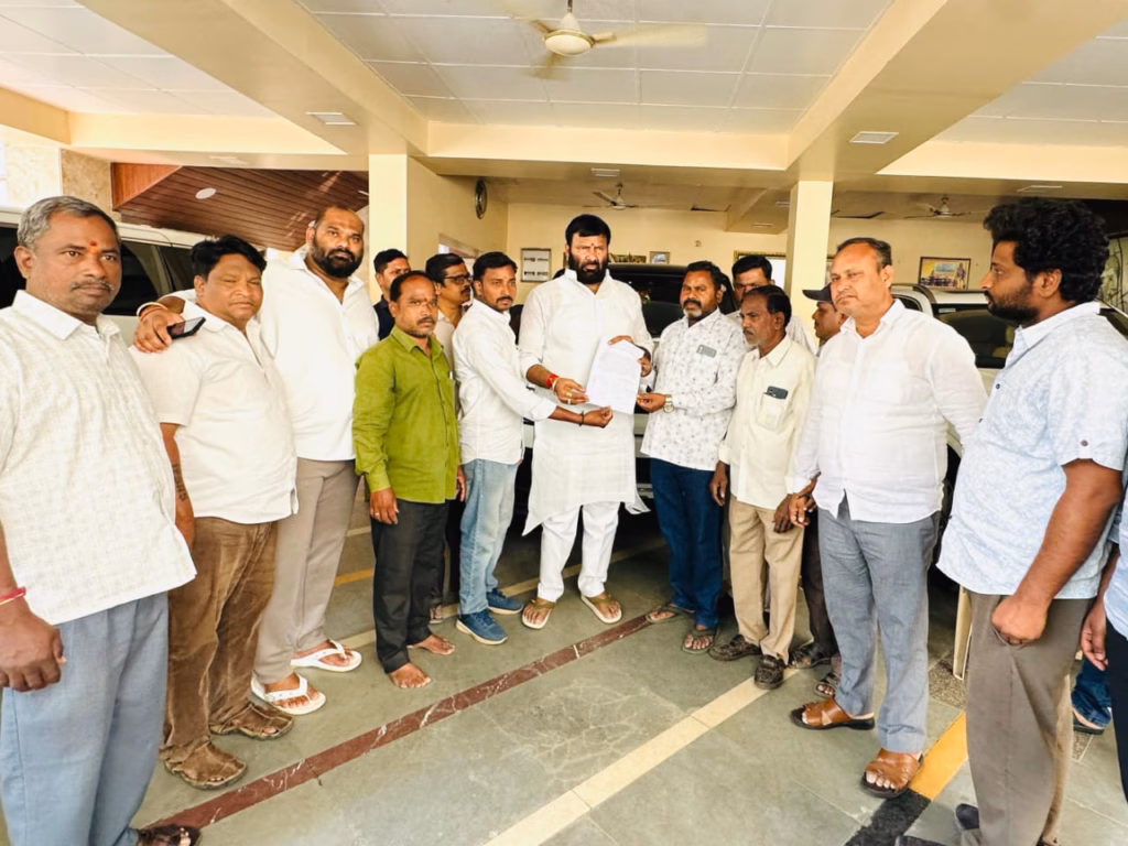 WhatsApp Image 2025 03 25 at 13.25.12