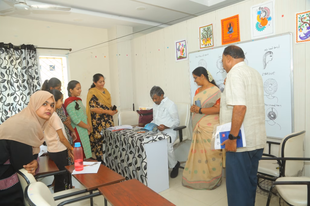 WhatsApp Image 2025 04 17 at 17.13.00